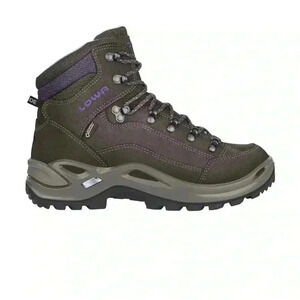 Lowa Renagade GTX women’s hiking boots